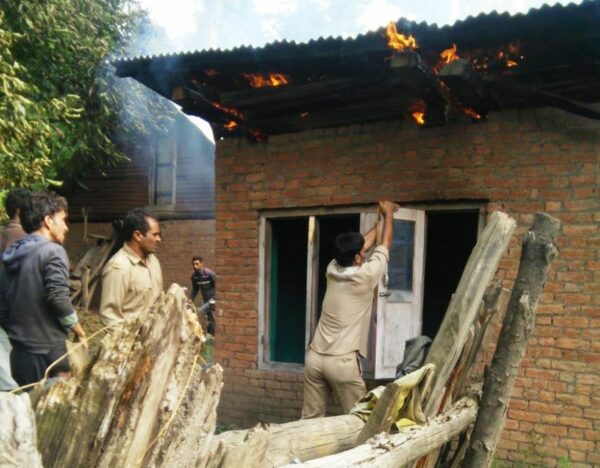 Fire damages residential house in Islamabad | Kashmir Life - Latest ...