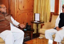 Saif-ud-Din Soz meets Governor