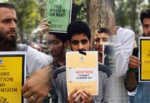 AMU revokes suspension charges on Kashmir students