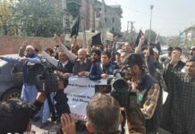 Police foils Er Rasheed’s solidarity march with AMU’s Kashmiri students