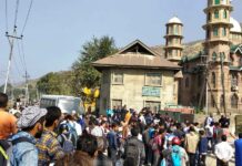 Massive traffic jam in Pantha Chowk after stone-quarry workers stage protest