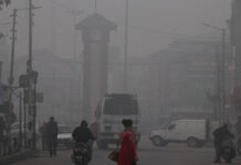 Fog Engulfs Srinagar, Jammu As Mercury Records Slight Drop In J&K
