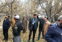 KCCI interacts with south Kashmir snow affected growers