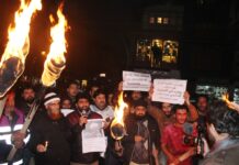 Human Rights Week: Hurriyat leaders, activists hold candlelight vigil in Kashmir parts