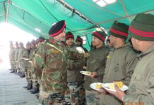 Northern Army Commander Reviews Security In Kashmir