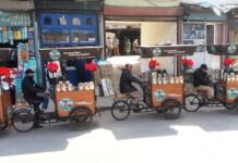 Athrout Innovates Street Food, Gifts It To Most Deserving Youth