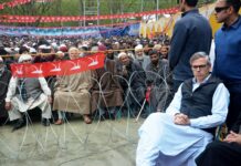 Mehbooba failed to perform as a Chowkidar: Omar