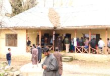 J&K records 57.31 % voter turnout in first phase: CEO
