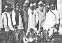 Cashmere in Jallianwala Bagh Kitchlew at a function held for the slain civilians of Jallianwala Bagh massacre.