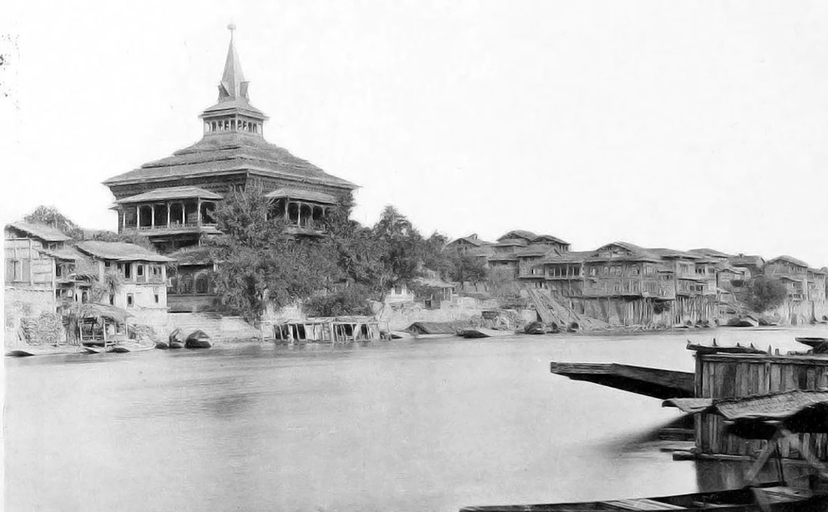 An 1890 photograph of Khanqah and its adjoining homes taken from the banks of Jhelum.