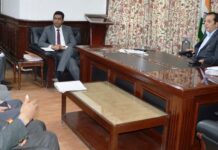 Div Com reviews issues of school of architecture Bemina
