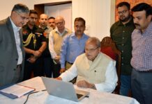 Governor Launches On-line Registration For Amarnath Yatra 2019 On Pilot Basis