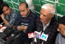 Pandit Trader Who Survived A Murder Reopens His Zaina Kadal Shop
