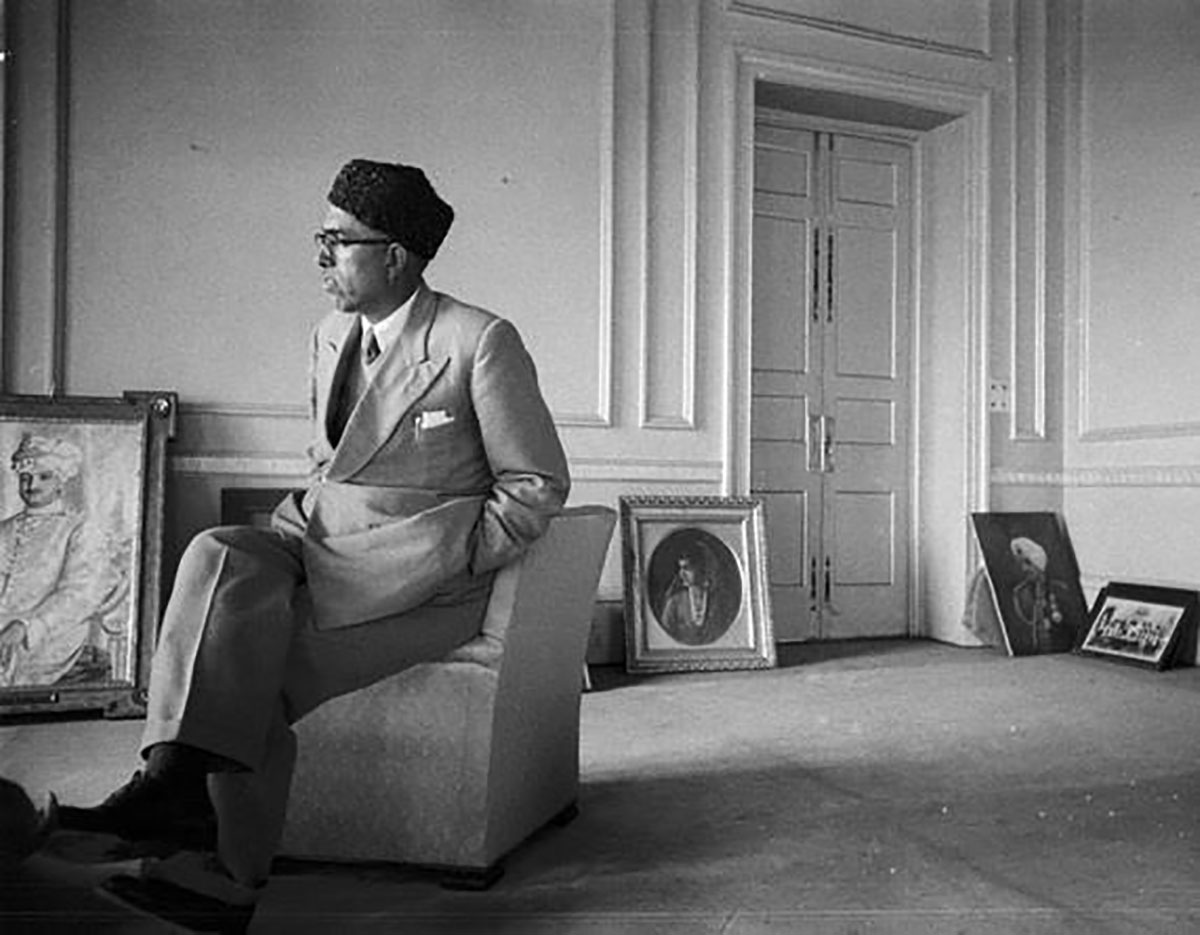 A rare photograph showing Sheikh M Abdullah in the Royal Palace at Srinagar in late 1947.