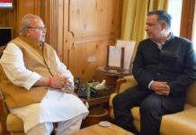 Prof Amitabh Mattoo, Avinash Rai Khanna Meet Governor