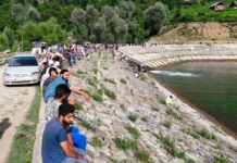 Youth slips into power canal in central Kashmir, rescue operation on