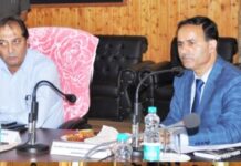 Div Com reviews dev scenario of Baramulla, Kupwara districts