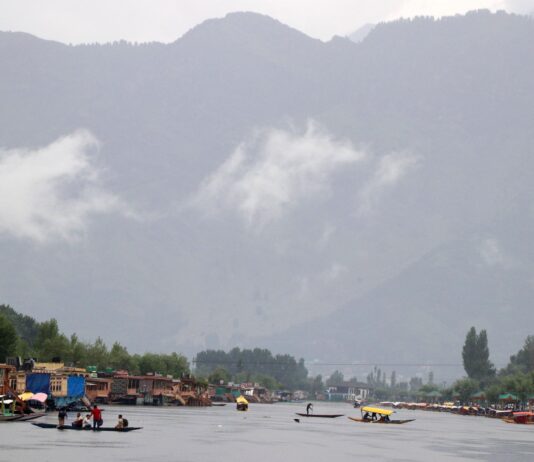 Shopian Records Coldest Night in Kashmir as Temperatures Dip Across Valley