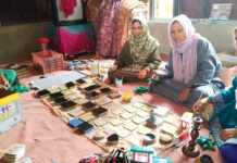 Young girls making papier-mâché items as a team under NRLM scheme. KL Image by Shams Irfan
