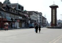 A deserted view of Lal Chowk as shutdown completes more than 2 months. KL Image: Bilal Bahadur