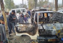 Unknown persons set ablaze BJP leader’s vehicle in south Kashmir