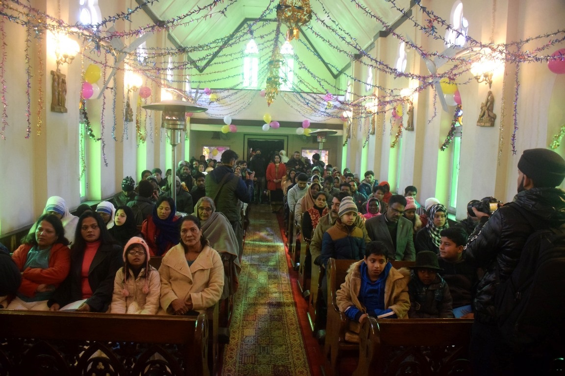 Christmas Celebrated In Kashmir