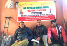 Tariq (Second from left) and Farooq (Right side) associated by pain story shams irfan