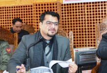 Advisor Khan visits Shopian,directs time-bound completion of ongoing dev projects