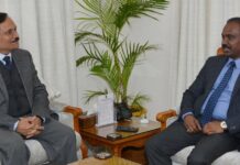 Advisor Rajiv Rai Bhatnagar, Dr Asgar Samoon and others meet Lt Governor
