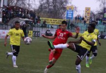 I-League 2021-22: Aizawl Is A Very Competitive Side, Says Real Kashmir Chief Coach