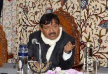 Dheeraj, Zubair take stock of public grievances at Srinagar