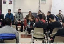 Director JKEDI interacts with aspiring entrepreneurs
