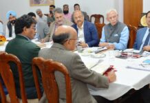 Lt Governor reviews roadmap for expansion of Dairy Sector