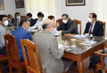 Coronavirus: LG Murmu calls for expanding facilities in Kashmir hospitals