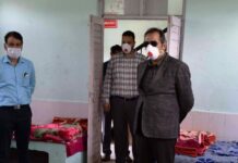 Advisor Baseer Khan reviews status of dev works, functioning of COVID care centre at Ganderbal
