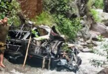 BSF vehicle falls into nallah in Uri