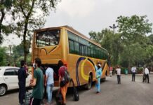 Students stranded in Jamia hostel back home