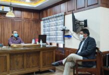 KCCI delegation meets DC Srinagar, discusses various issues