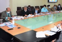 LG Murmu convenes high-level meet to review COVID-19 measures in Kashmir