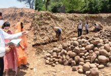 Coronavirus: RDD Kashmir takes up 1952 new works under MGNREGA, 18661 Job card holders engaged