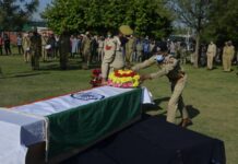 Wreath laying event for slain Policeman held at Pulwama