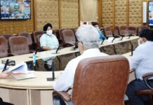 COVID-19: CS directs strict perimeter control and complete lockdown in redzones
