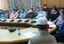 Div Com Kashmir reviews functioning of NGOs in combating Covid-19