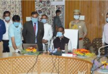 Lt Governor visits Kulgam; meets various delegations, public representatives