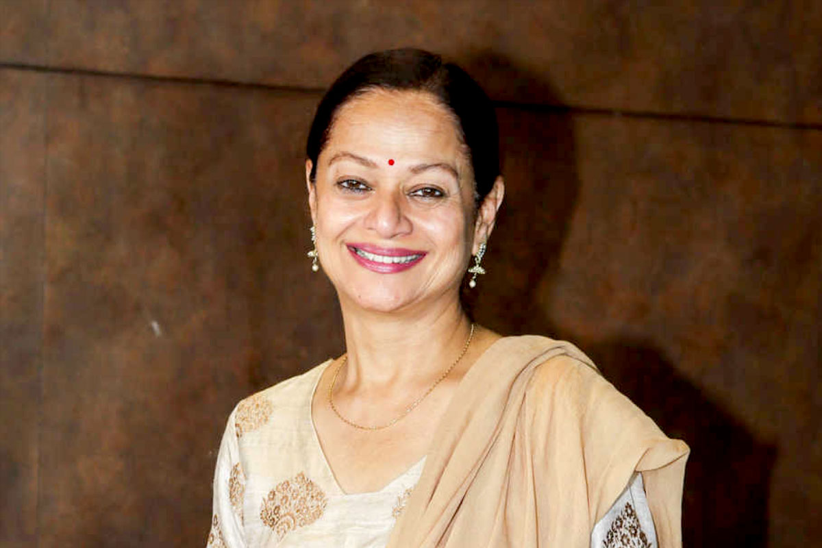 Zarina Wahab Returns In Short Film ‘kashmiriyat