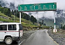 Srinagar–Leh Highway Reopens Partially After Four-Day Closure