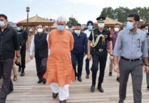 LG Sinha Conducts Tour Of Srinagar City, Reviews Flood Preparations