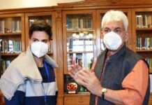 LG Sinha Meets J&K NEET Topper Basit Khan