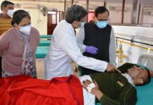 Nagrota Gunfight: Advisor Bhatnagar Meets Injured Cops