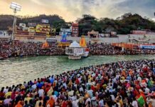 Cylinder Blast Triggers Fire at Maha Kumbh